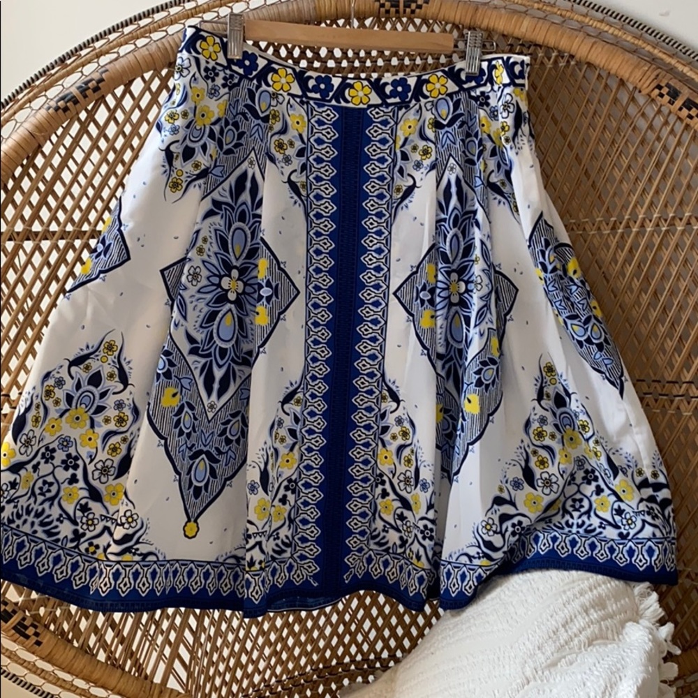 Banana Republic Floral Skirt
